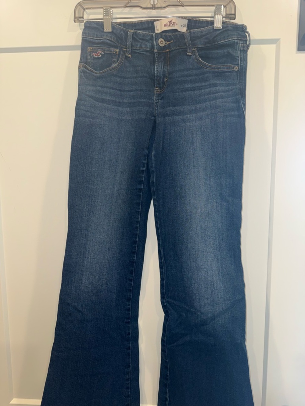 Hollister Women’s Dark Blue Kick-boot Jeans